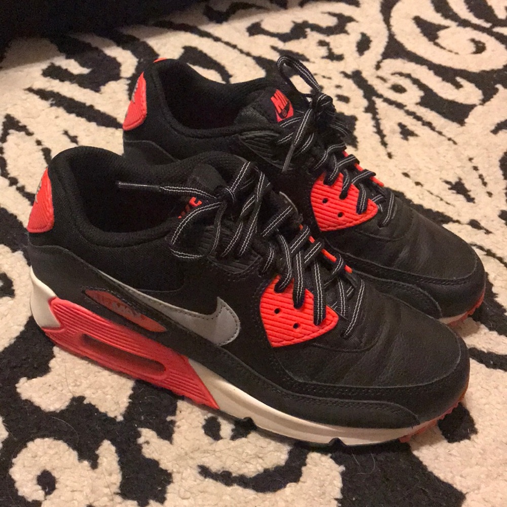 Size 6 Nike air max